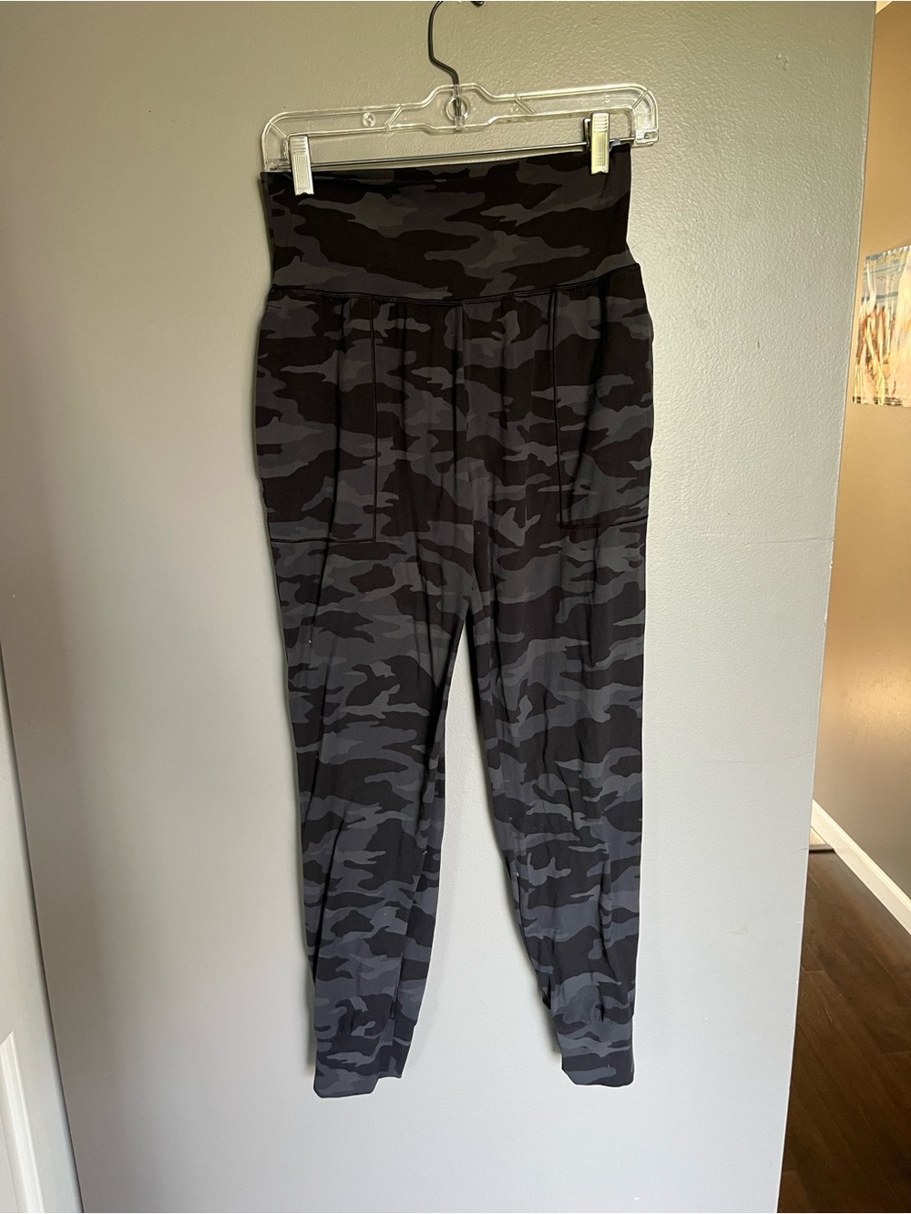 Athleta Salutation Jogger